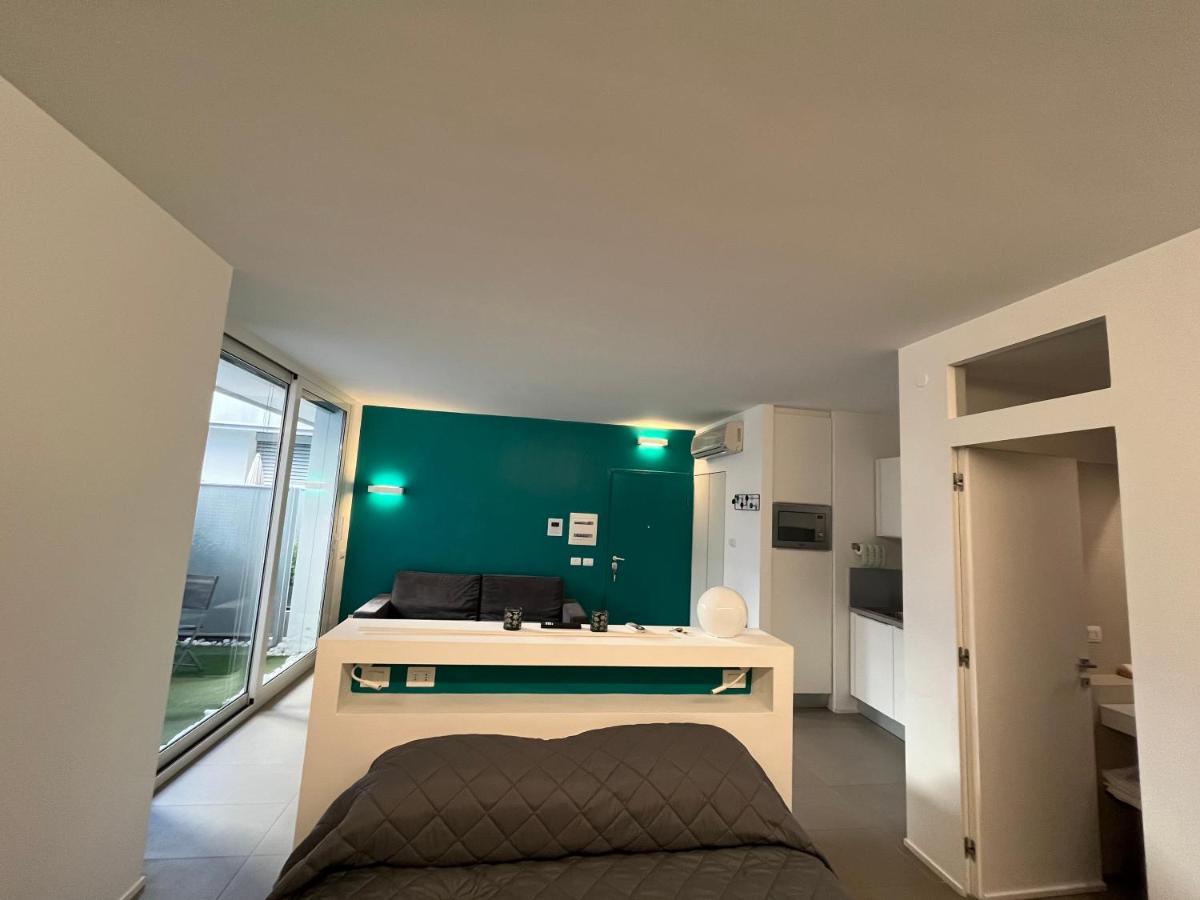 Green Space Studio In The Center Рим Экстерьер фото