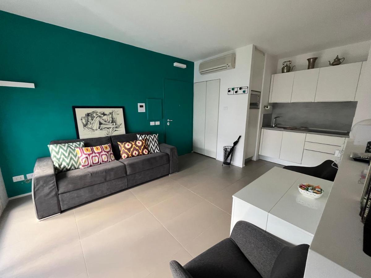 Green Space Studio In The Center Рим Экстерьер фото